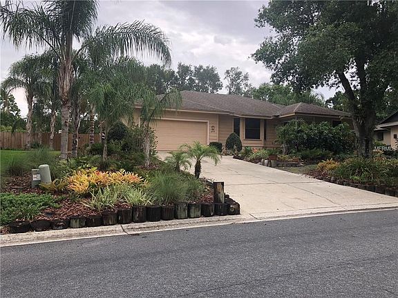 3rd image of 6719 Englelake Dr