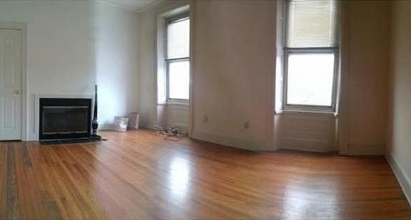 5th image of 2212 Fairmount Ave APT 2A