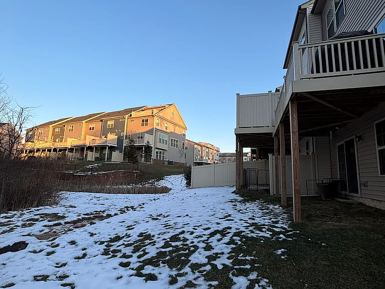 Backyard - End unit