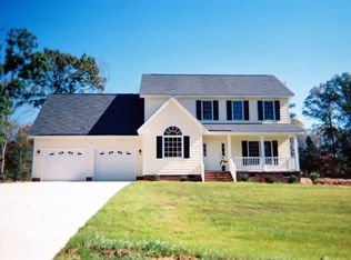 1733 Sykes Pond Rd, Fayetteville, NC 28304