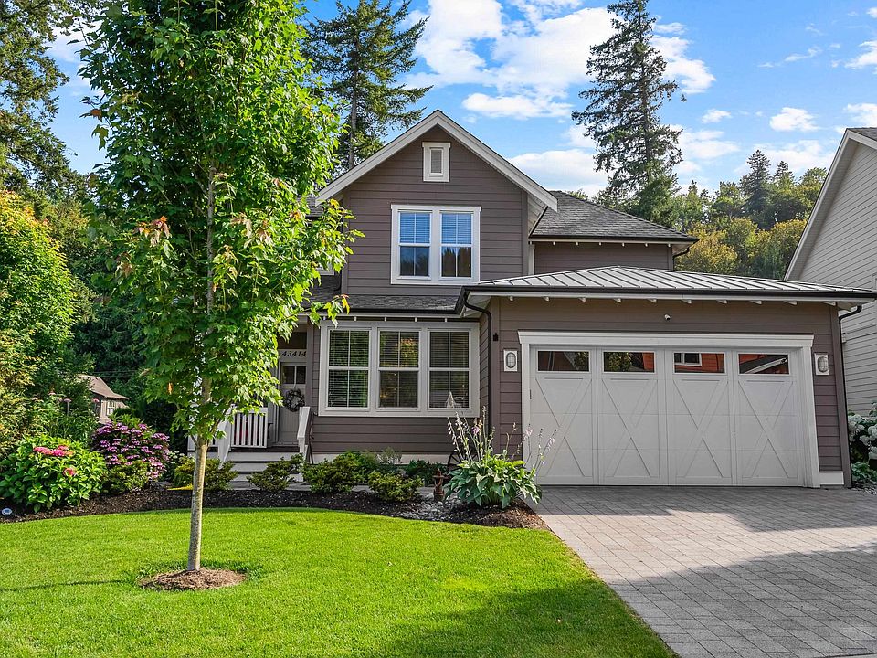 1st image of 43414 Creekside Cir
