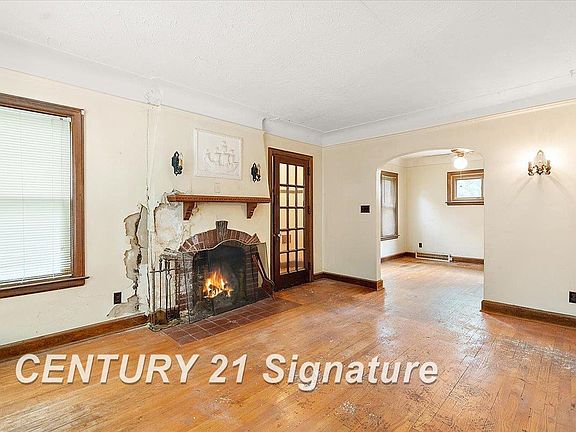 5th image of 1313 W Hazelhurst St