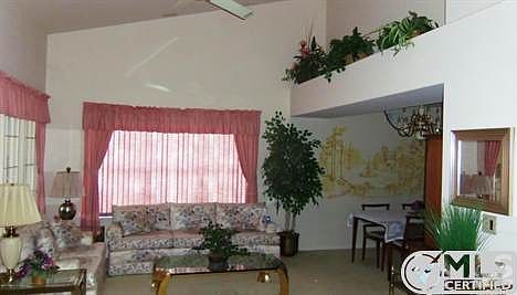 5th image of 1099B Buckingham Dr