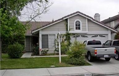 1st image of 2558 Shady Glen Ln