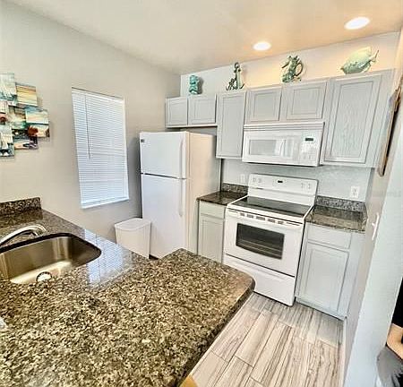 5th image of 2280 San Vital Dr APT 102