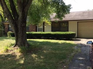 7704 Ditch Rd, Indianapolis, IN 46260