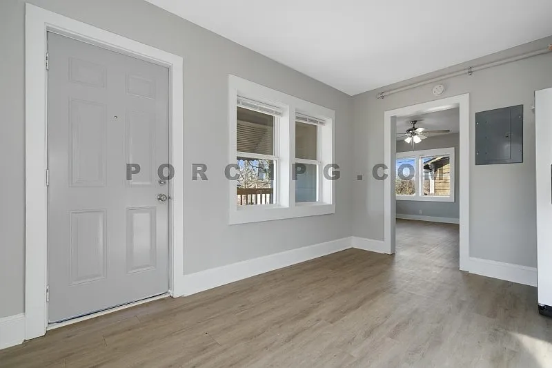 1 bed, 1.0 bath, 700 sqft, $950 — Photo 4