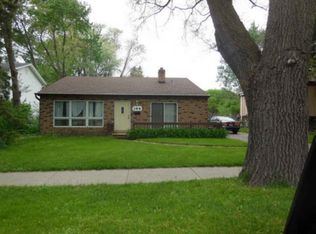 166 S Park Blvd, Glen ellyn, IL 60137