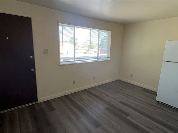 3rd image of 1024 Alvarado Dr SE APT 15