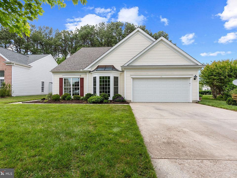1st image of 29684 Sullivan Dr