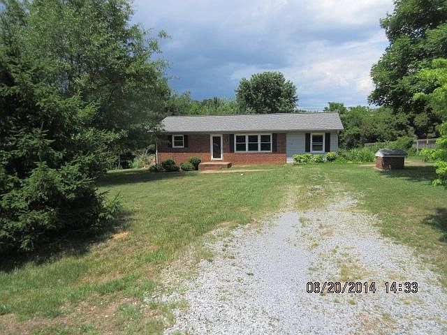 1st image of 587 Winter Park Dr