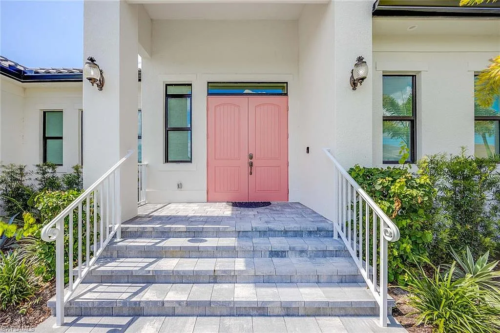 3 bed, 2.0 bath, 1763 sqft, $8,000 — Photo 3