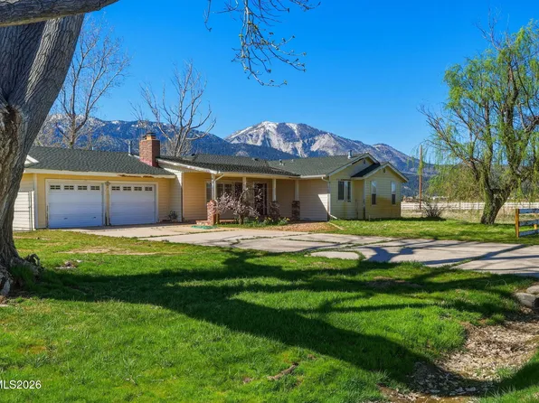 5605 Meacham St, Washoe Valley, NV 89704