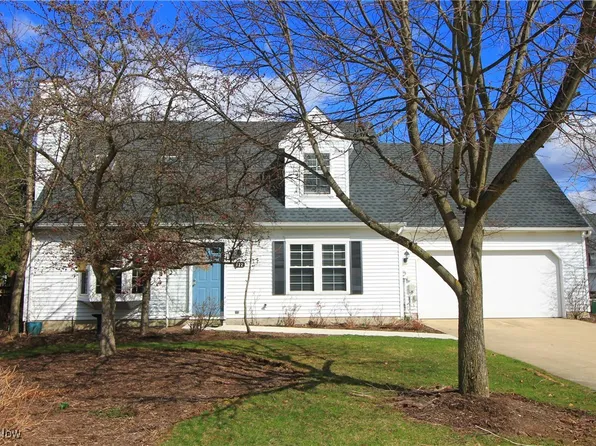 922 Bristol Ln, Streetsboro, OH 44241