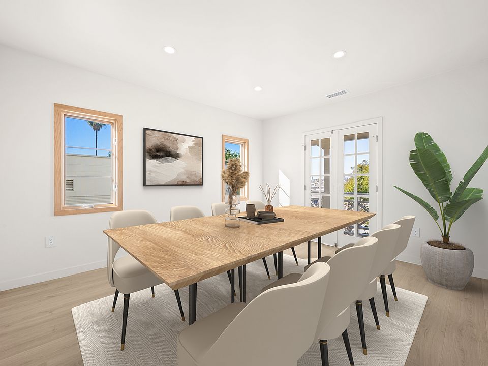 Formal Dining