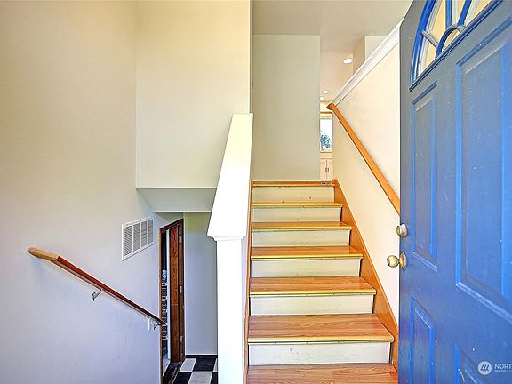 5th image of 31231 79th Drive NW