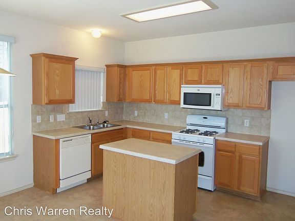4th image of 14425 Mowsbury Dr