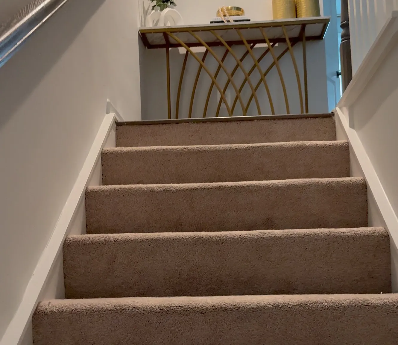 3 bed, 2.5 bath, 1974 sqft, $3,000 — Photo 3