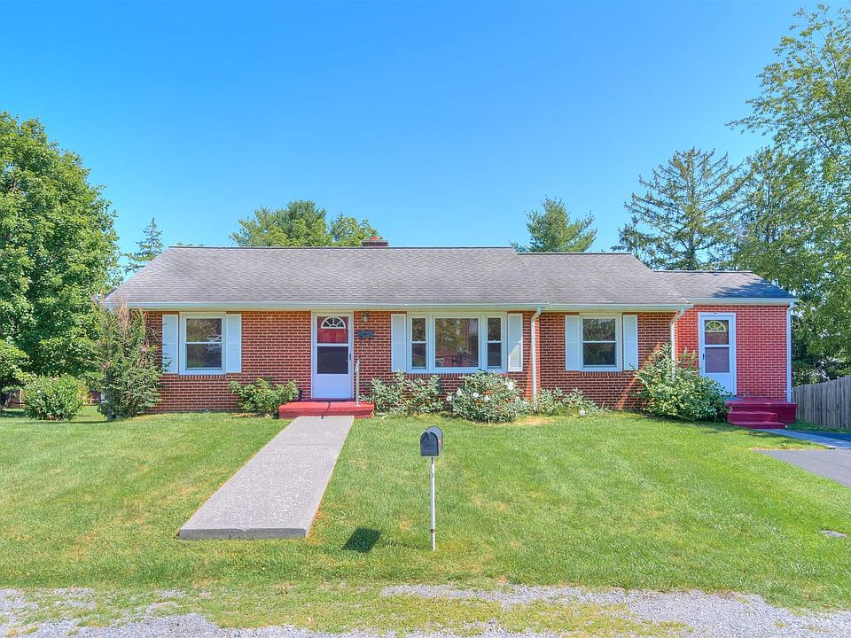 1st image of 105 Longview Dr