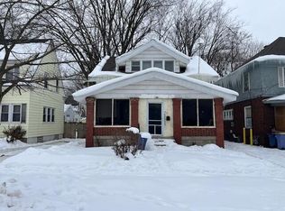 215 Garfield Ave NW, Grand Rapids, MI 49504