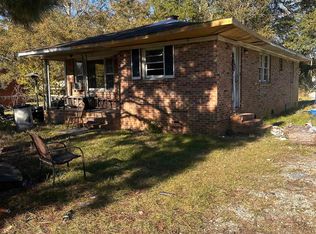 400 Calhoun St, Clio, SC 29525