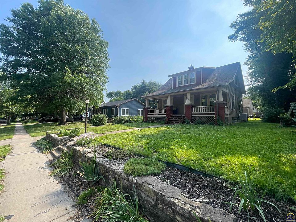 1224 Washington St, Emporia, KS 66801 Zillow