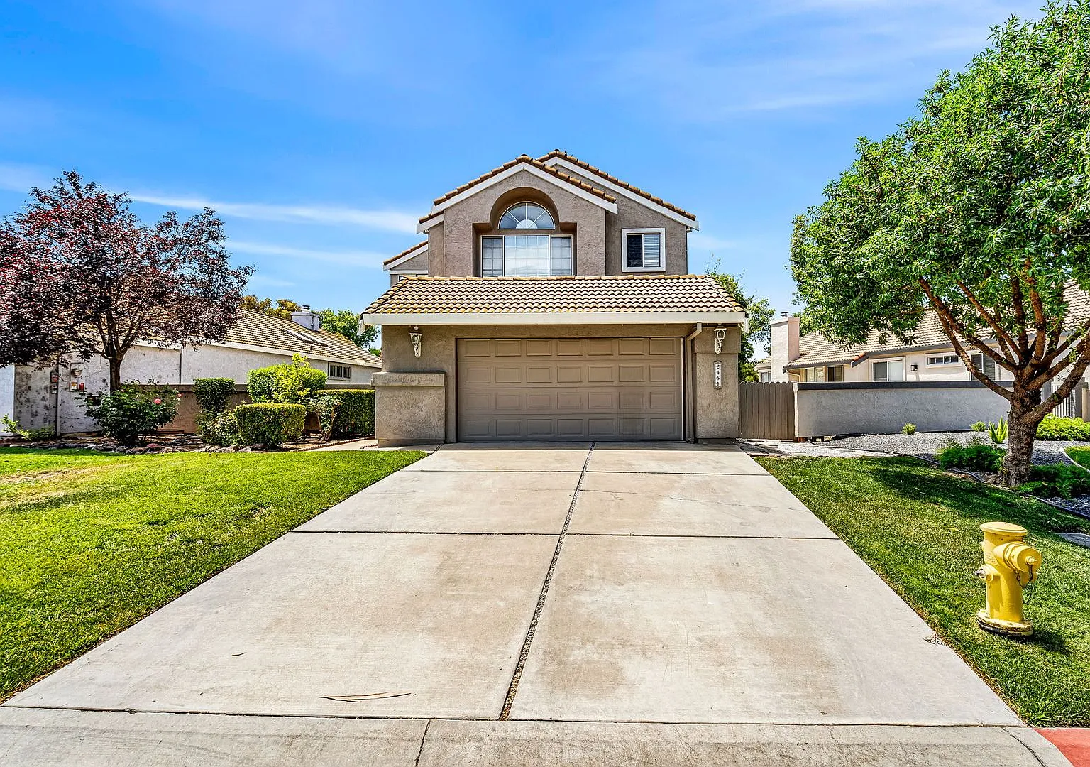 Fantastic Golf Course Location In Discovery Bay! — Photo 1