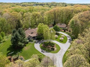 3860 Rector Ave NE, Rockford, MI 49341