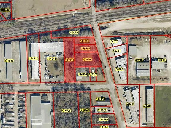 3rd image of 620 Langham Rd