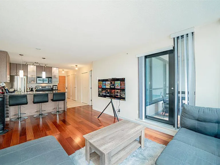 909 Mainland St #2105 — Photo 17