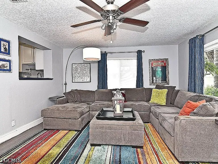 3218 Anderson Pl — Photo 11
