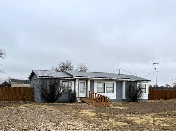 2219 E University Dr, Portales, NM 88130