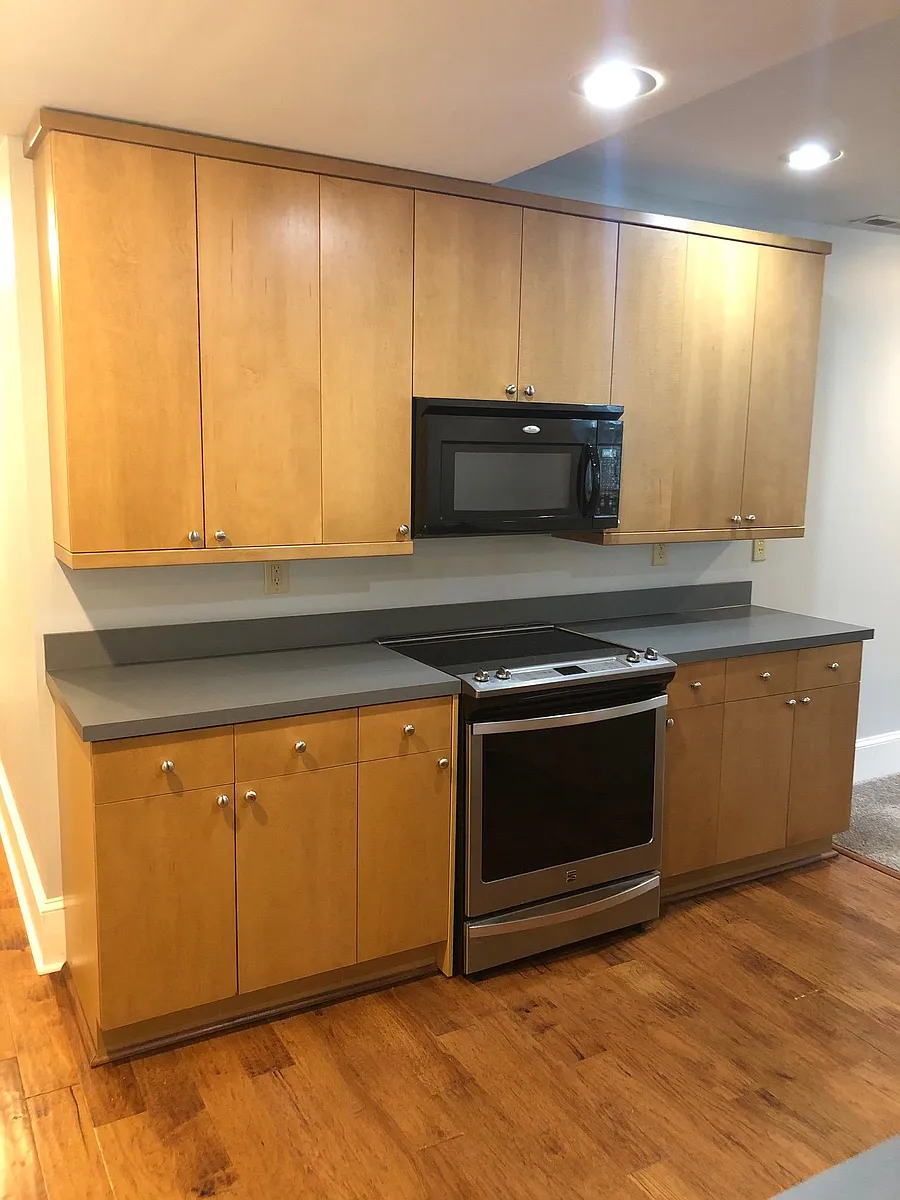 Building Photo - 803 E 6th St #103