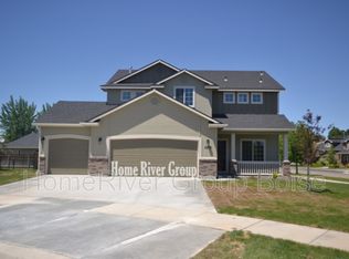 2438 E Clackamas Ct, Eagle, ID 83616