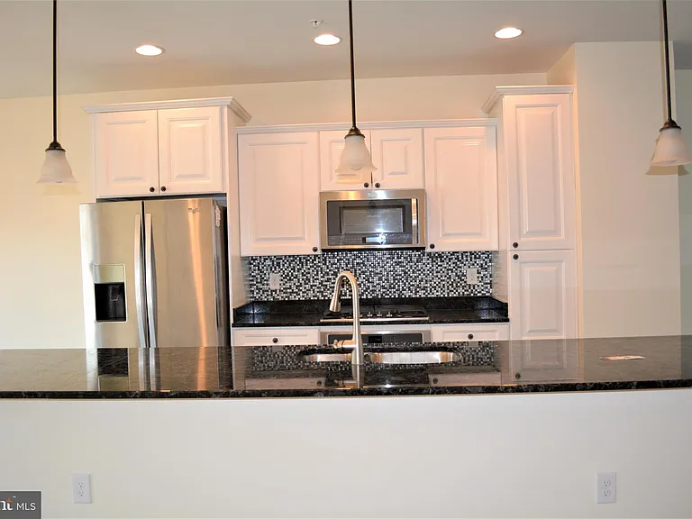 6203 Margarita Way — Photo 14