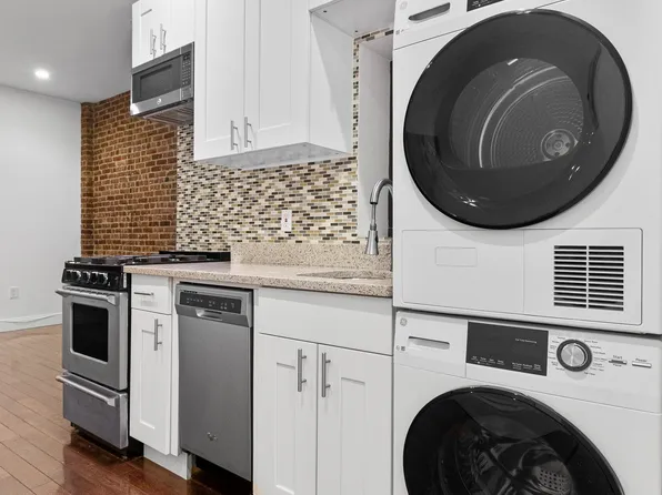 174 East 85th Street image 1 of 16