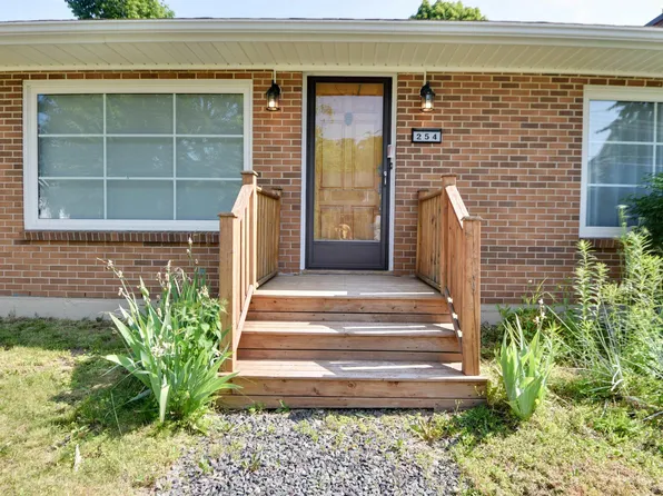 254 George St, New Glasgow, NS B2H 2L5