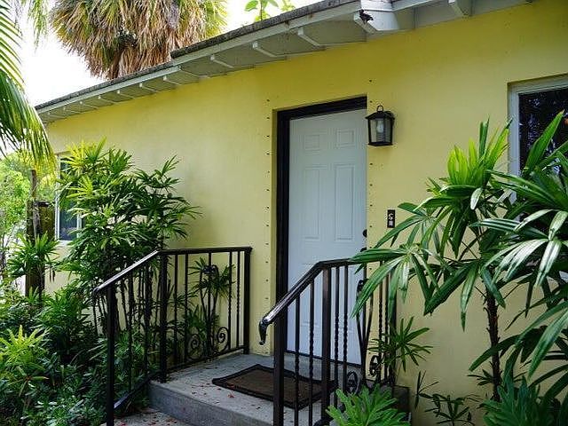 1st image of 5215 N Flagler Dr