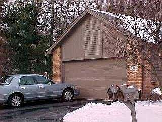 2nd image of 5068 S Main St #5068