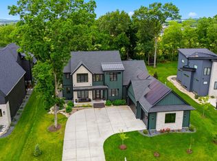 4937 Championship Cir, Waunakee, WI 53597