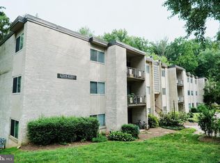 12213 Braxfield Ct APT 15, Rockville, MD 20852