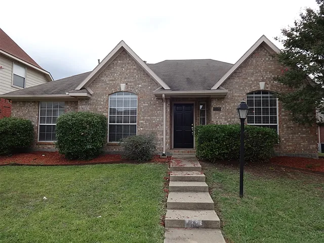4134 Baccarat Dr