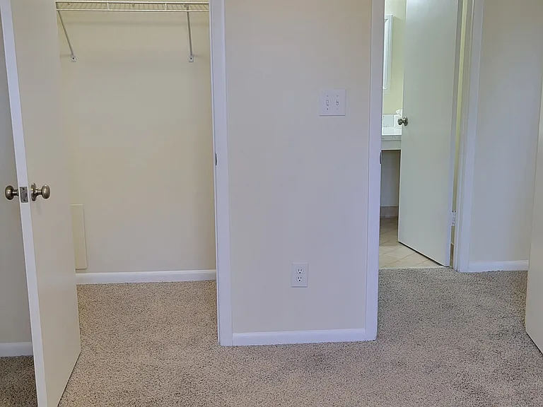1030 N 4th St #1A — Photo 14