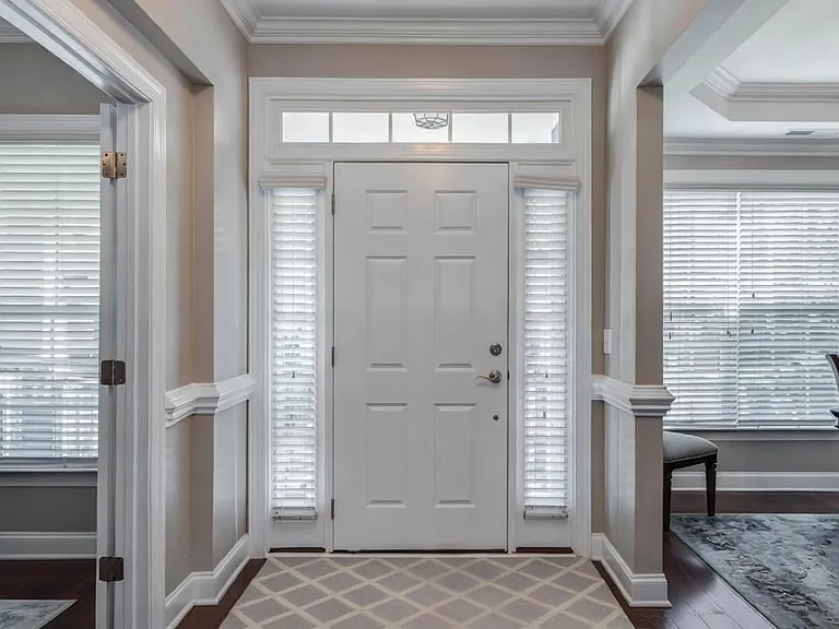 10524 Royal Winchester Dr — Photo 3