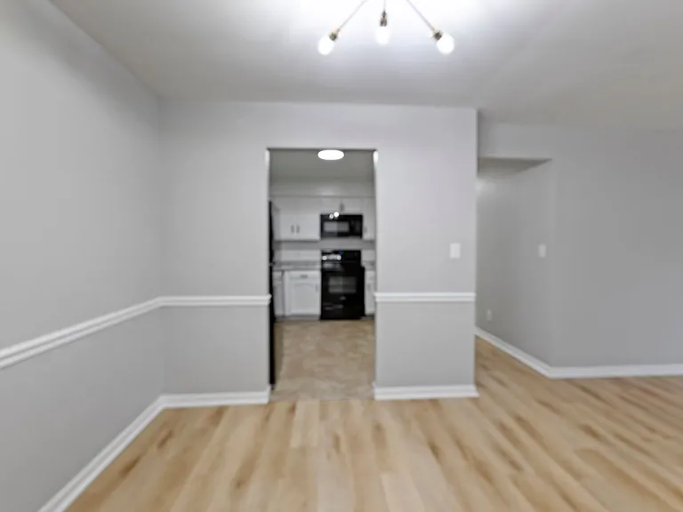 The Lenox Apartment Homes — Photo 45