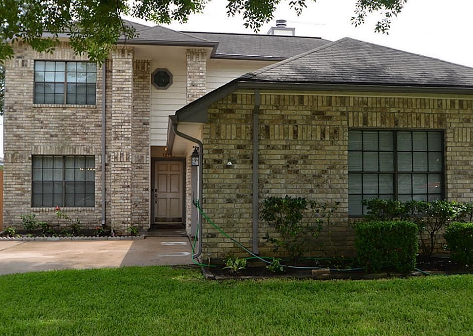 1st image of 12143 Breezy Meadow Dr