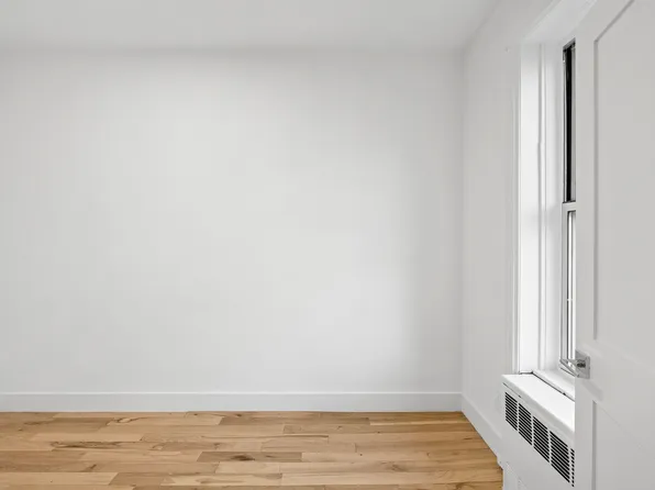 145 West 80th Street image 9 of 15