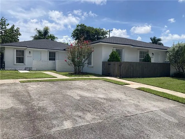 18765 SW 100th Ave