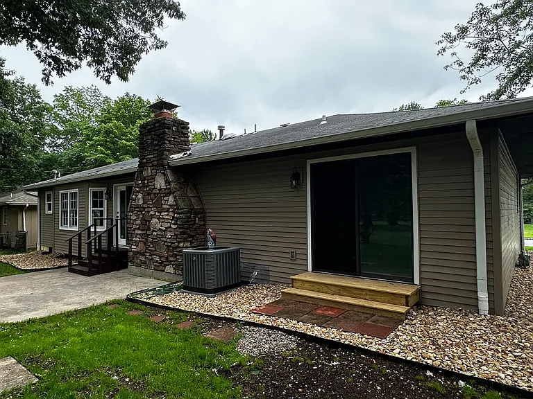 2843 E Eastwood St — Photo 41