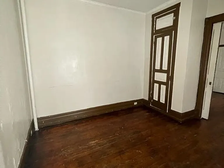118 Windsor St — Photo 11